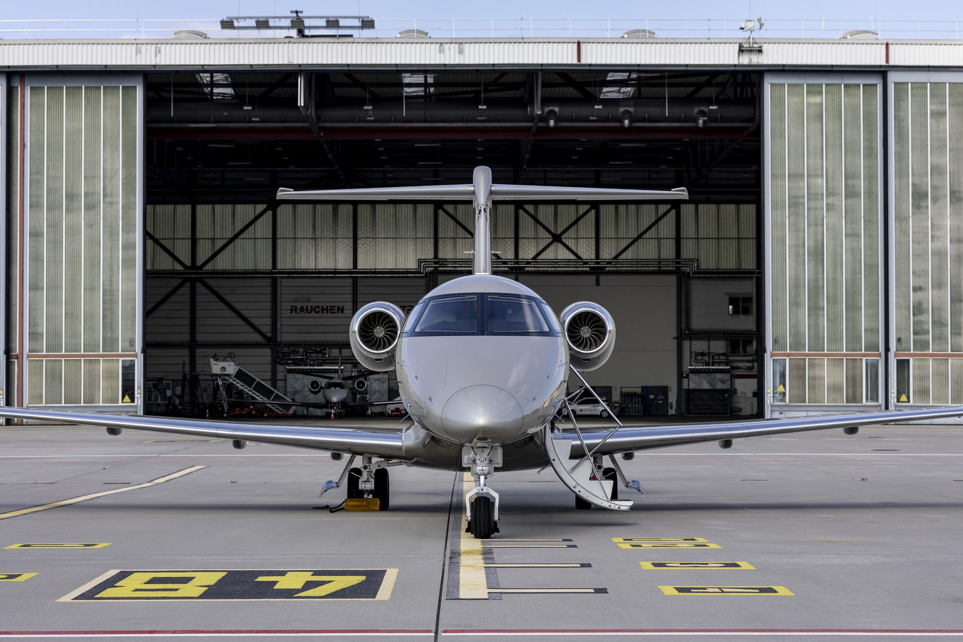 Pilatus PC-24 D-CNMO exterior front view