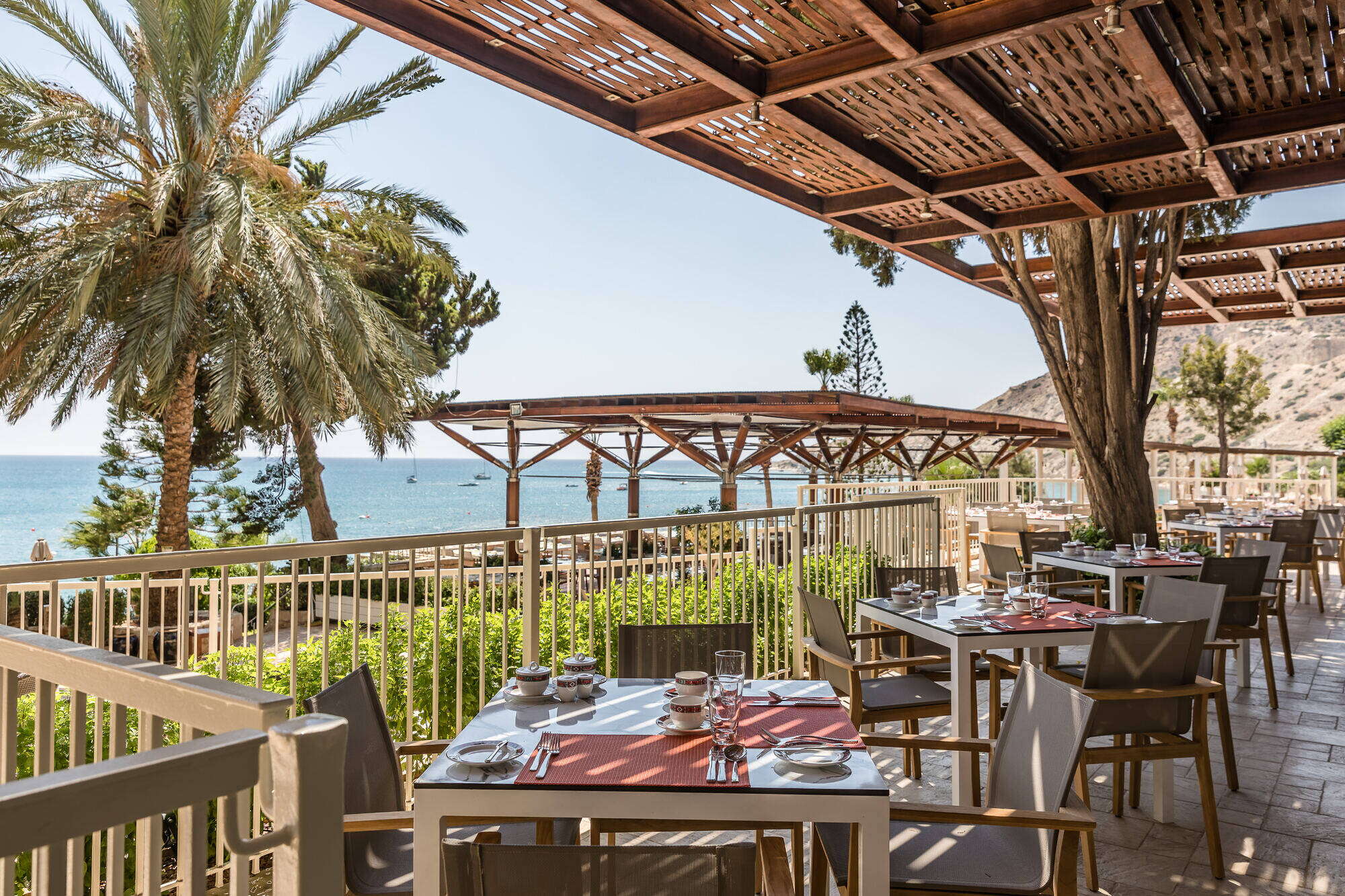 Atrium veranda with sea view at Columbia Beach Resort