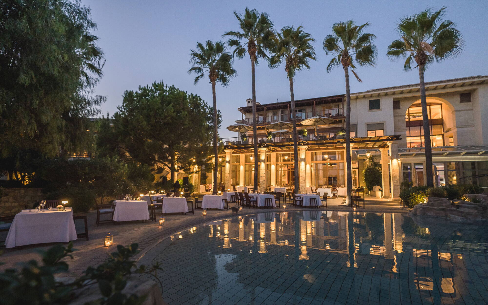 Poolside dinner at Bacchus Fire + Raw